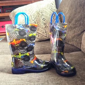 Toddler rain boots,size:7